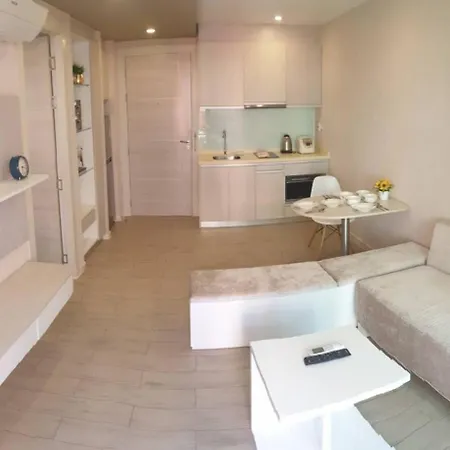 Seven Seas Pattaya By Nty Apartment Jomtien Beach Exterior photo